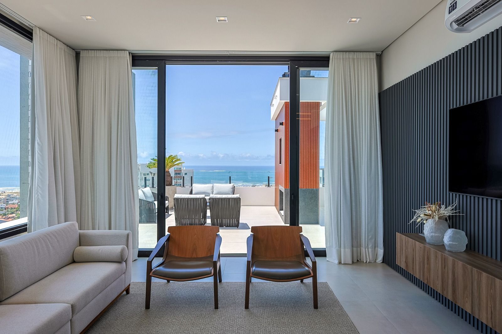 Apartamento à venda com 2 quartos, 70m² - Foto 54