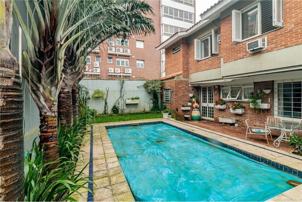 Casa, 6 quartos, 390 m² - Foto 1