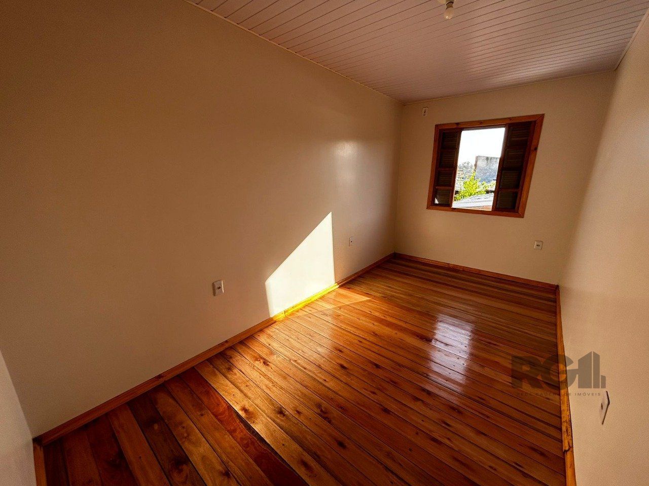 Casa à venda com 5 quartos, 135m² - Foto 20