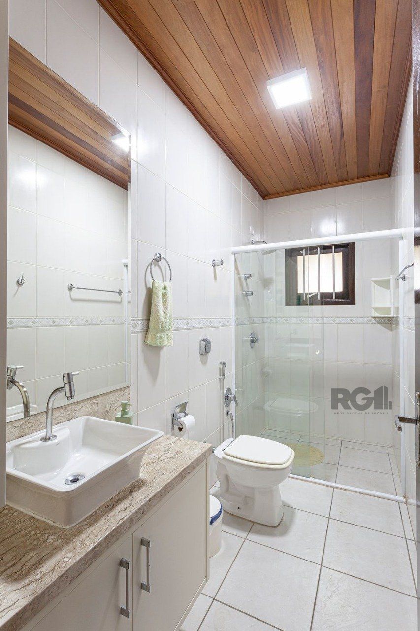Casa à venda com 4 quartos, 335m² - Foto 16