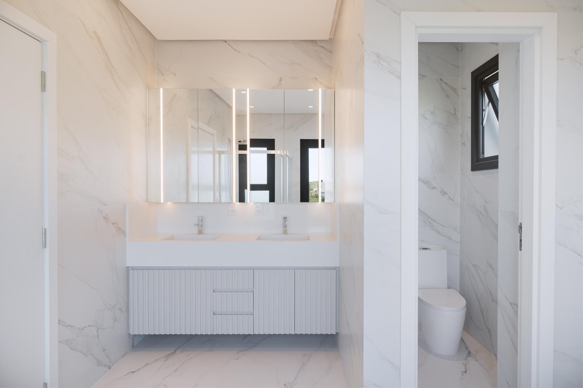 Casa de Condomínio à venda com 4 quartos, 359m² - Foto 24