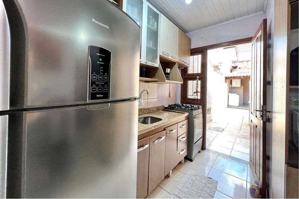 Casa à venda com 2 quartos, 56m² - Foto 23