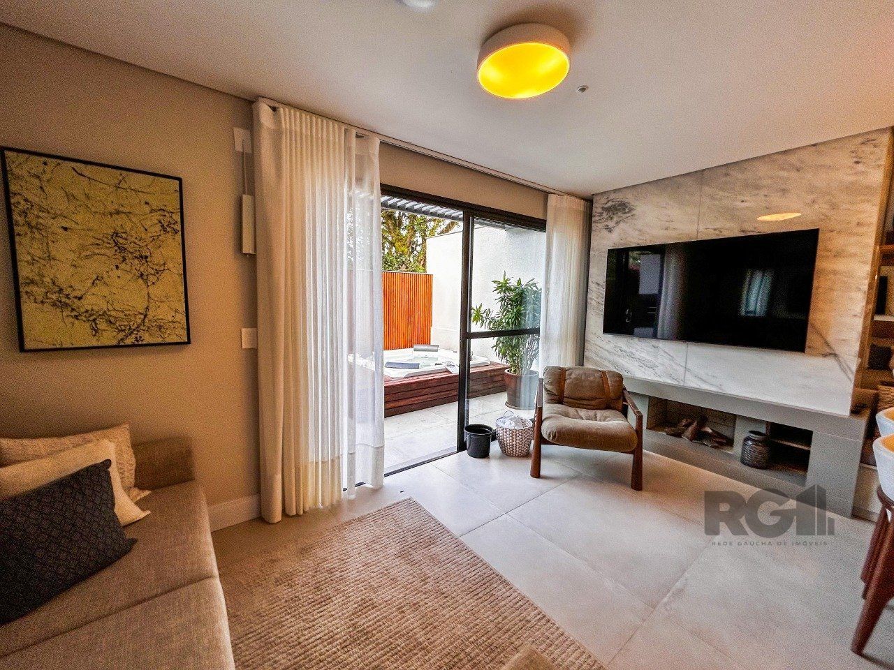 Casa de Condomínio à venda com 2 quartos, 150m² - Foto 2