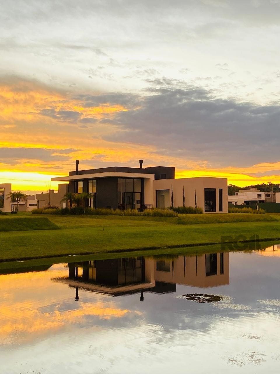 Casa de Condomínio, 3 quartos - Foto 1