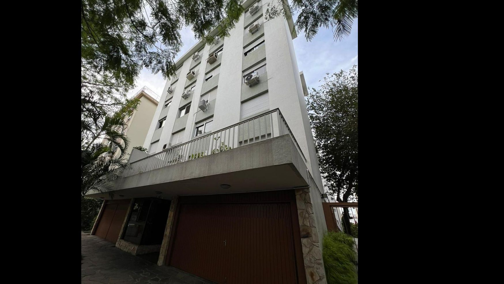 Apartamento à venda com 2 quartos, 111m² - Foto 2