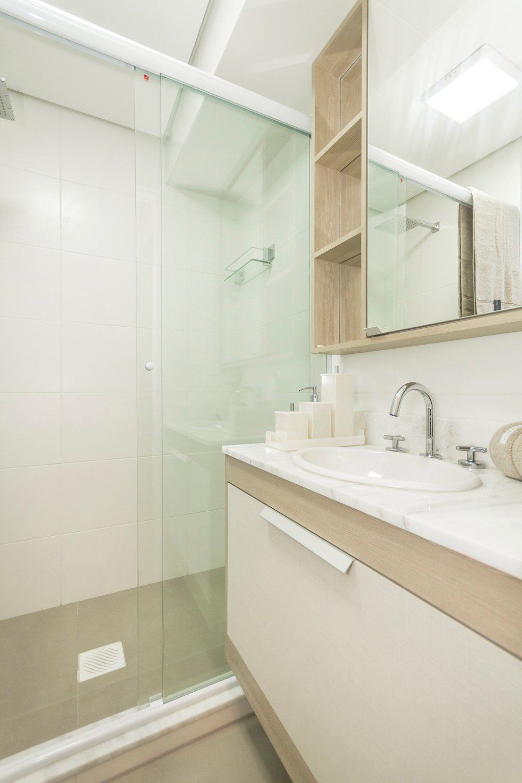 Apartamento à venda com 3 quartos, 194m² - Foto 29
