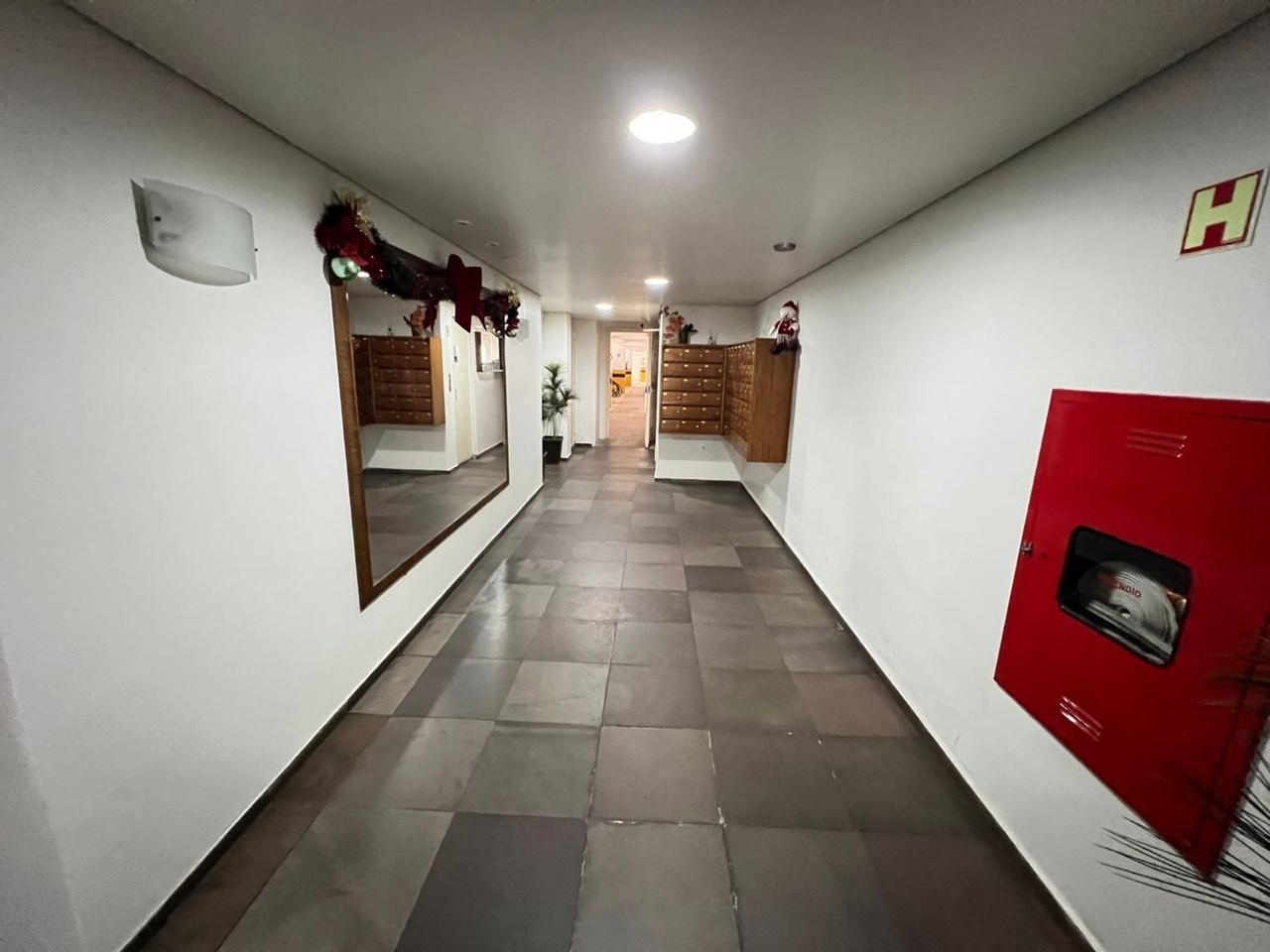 Apartamento à venda com 2 quartos, 111m² - Foto 24