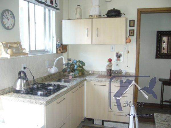Apartamento à venda com 2 quartos, 68m² - Foto 2