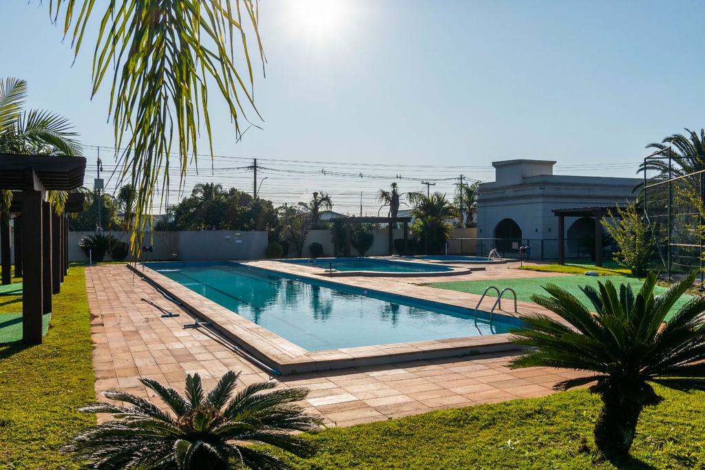 Casa de Condomínio à venda com 4 quartos, 334m² - Foto 9