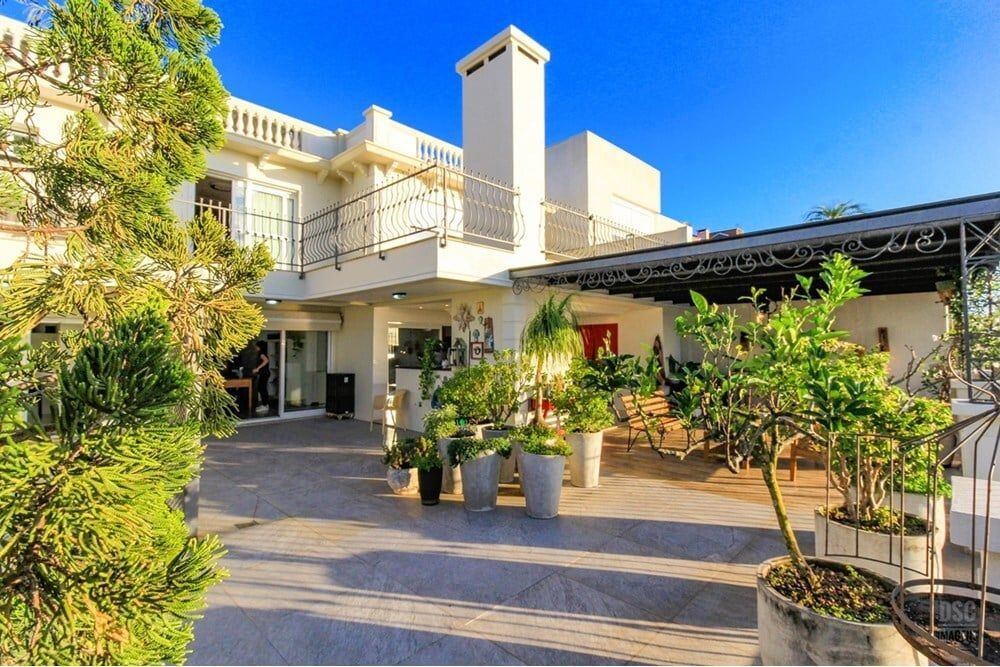 Casa de Condomínio à venda com 4 quartos, 620m² - Foto 30
