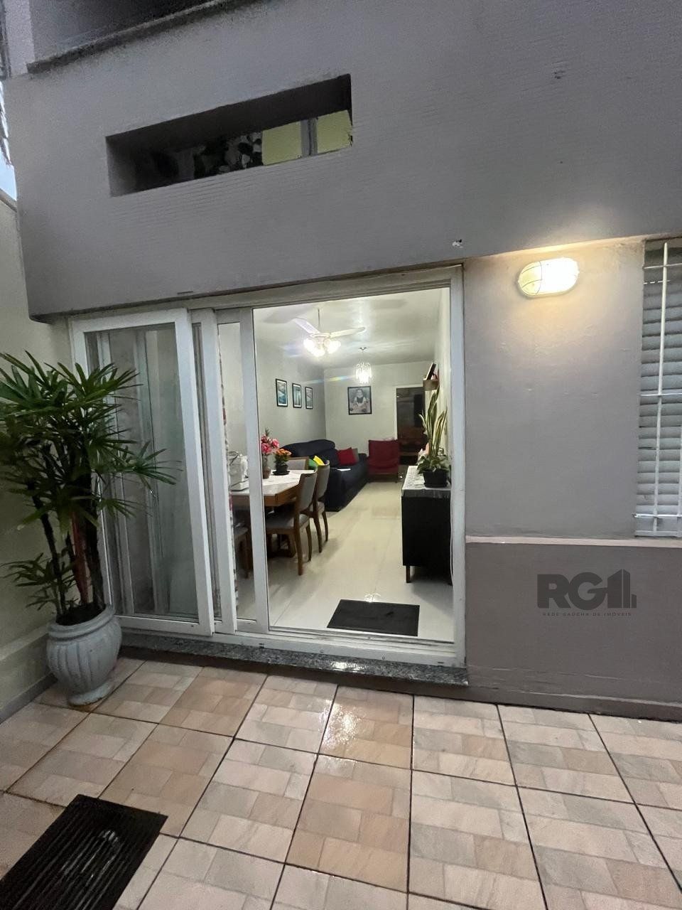 Apartamento à venda com 2 quartos, 86m² - Foto 1