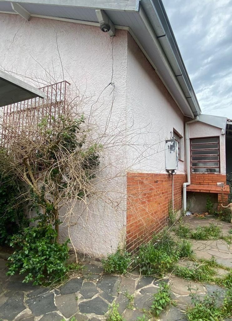 Casa à venda com 2 quartos, 67m² - Foto 2