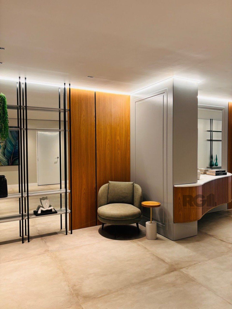 Apartamento à venda com 2 quartos, 86m² - Foto 1