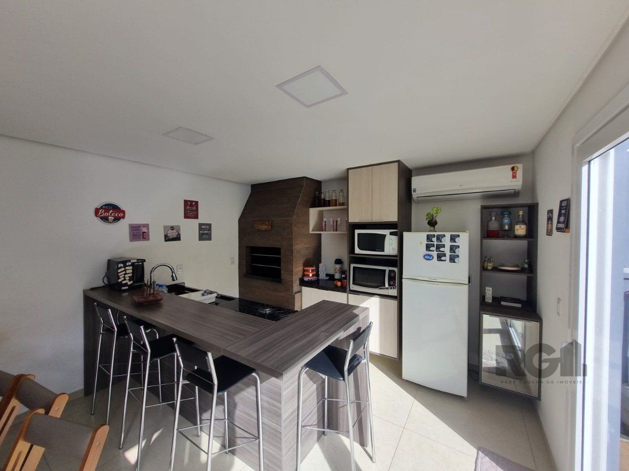 Casa, 3 quartos, 252 m² - Foto 25