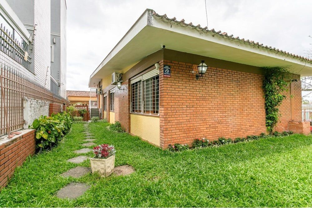 Casa à venda com 3 quartos, 214m² - Foto 34
