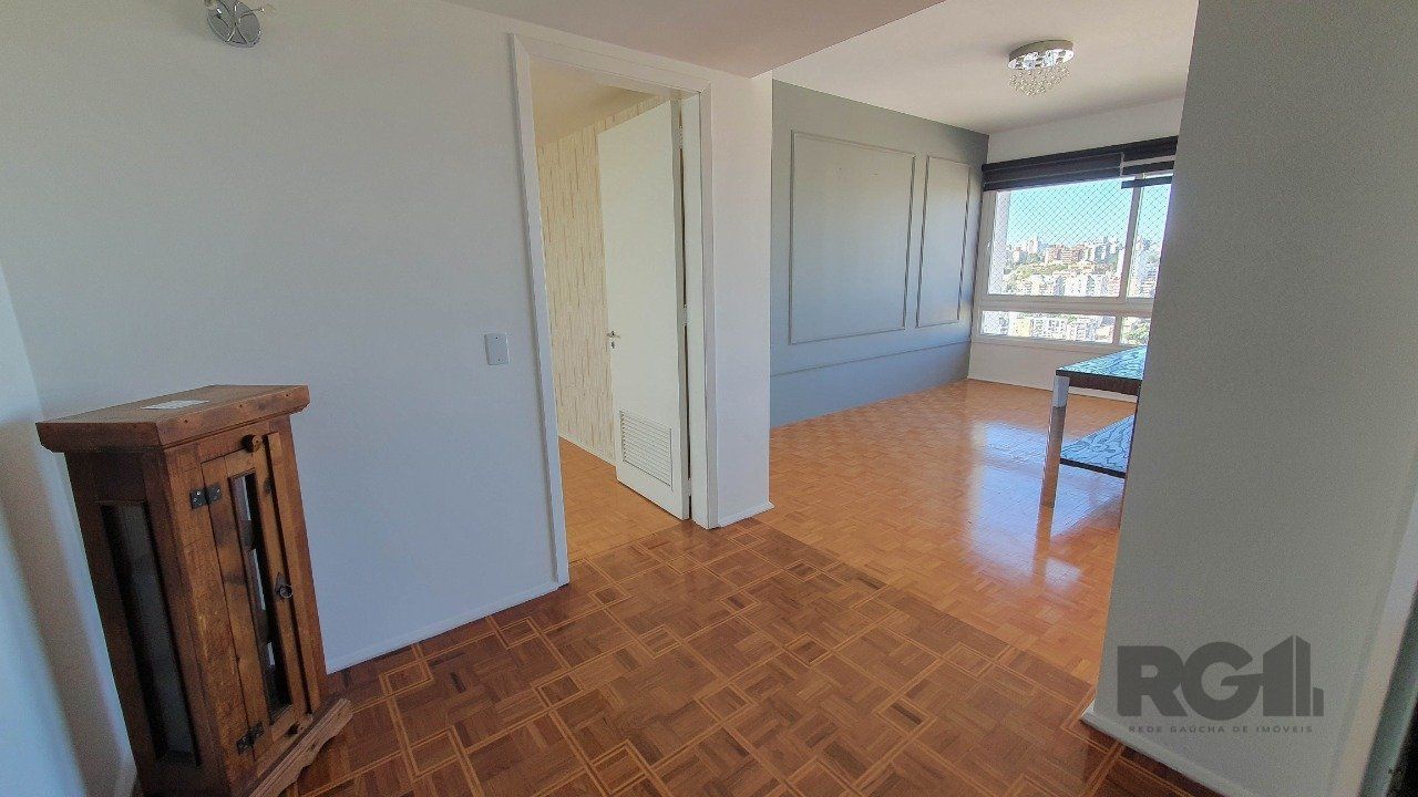 Apartamento à venda com 4 quartos, 167m² - Foto 12