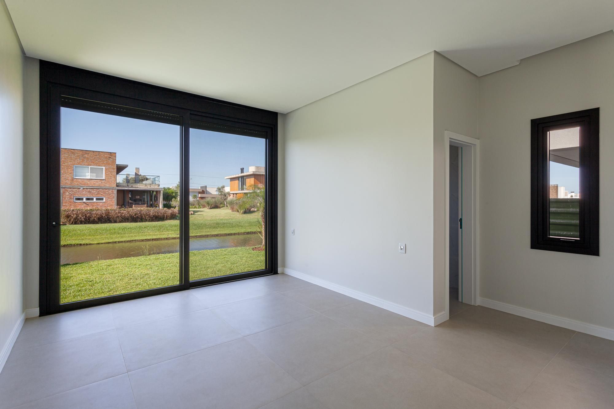 Casa de Condomínio à venda com 3 quartos, 256m² - Foto 11