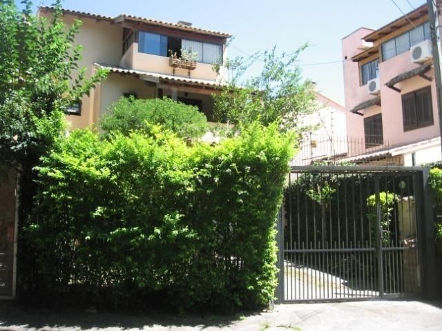 Casa à venda com 3 quartos, 170m² - Foto 2