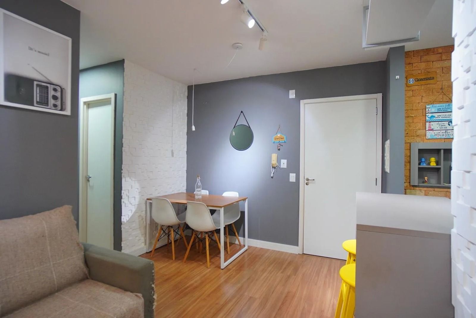 Apartamento no Residencial Liberdade I, 2 quartos, à venda, 51 m², Farrapos - Porto Alegre — foto 2