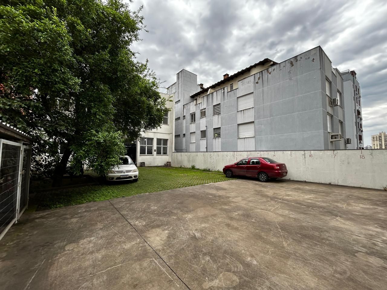 Prédio Inteiro à venda com 2 quartos, 198m² - Foto 13