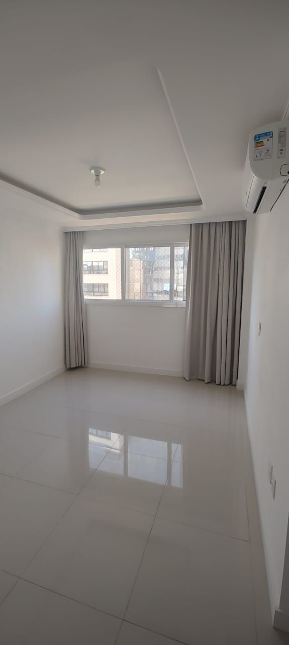 Apartamento à venda com 3 quartos, 105m² - Foto 11