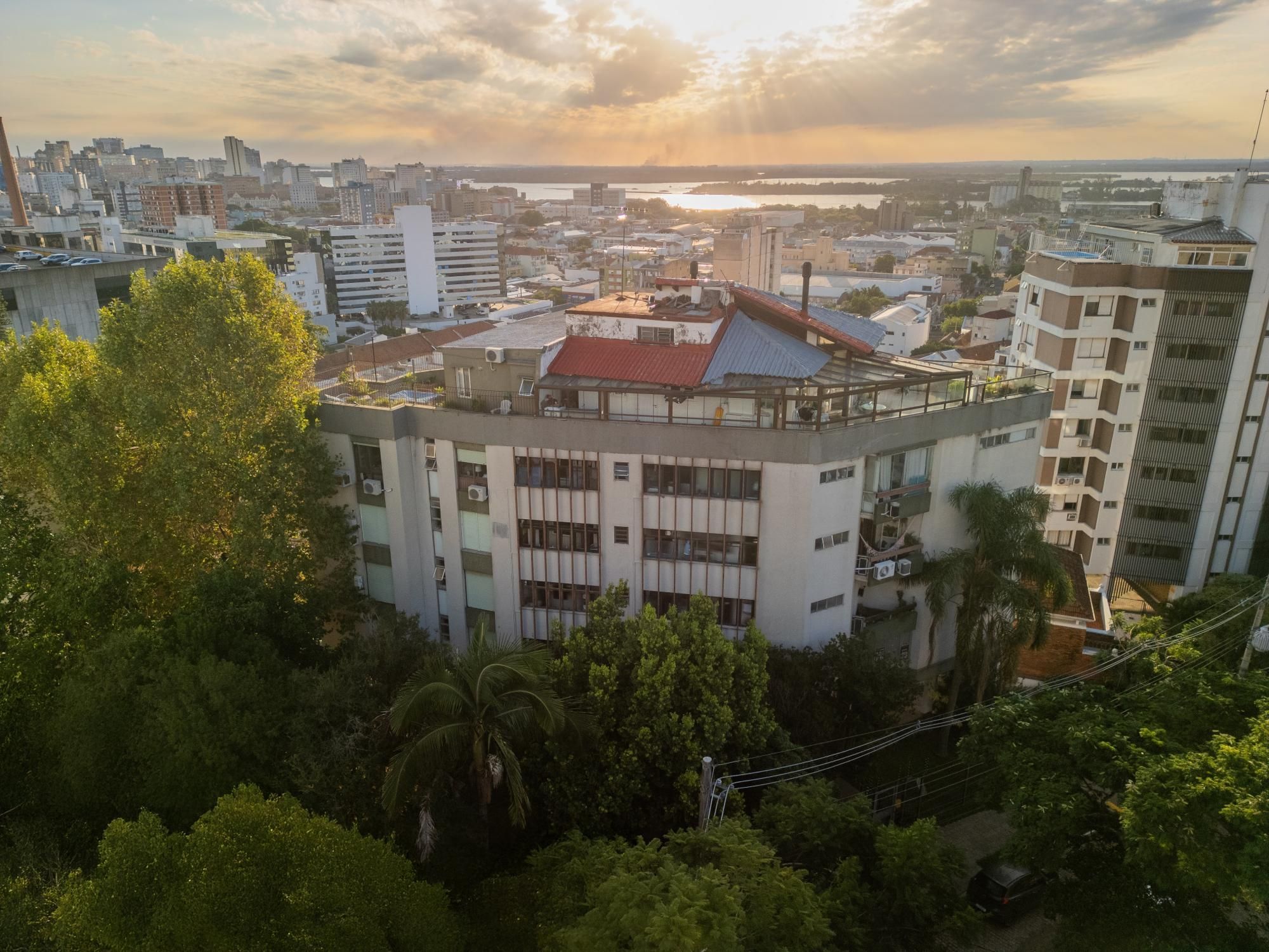 Apartamento à venda com 3 quartos, 128m² - Foto 50