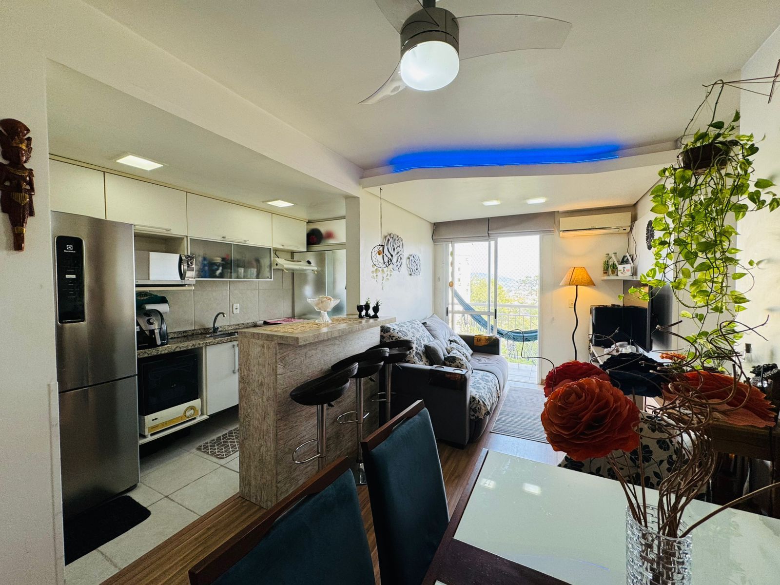 Apartamento à venda com 3 quartos, 72m² - Foto 7