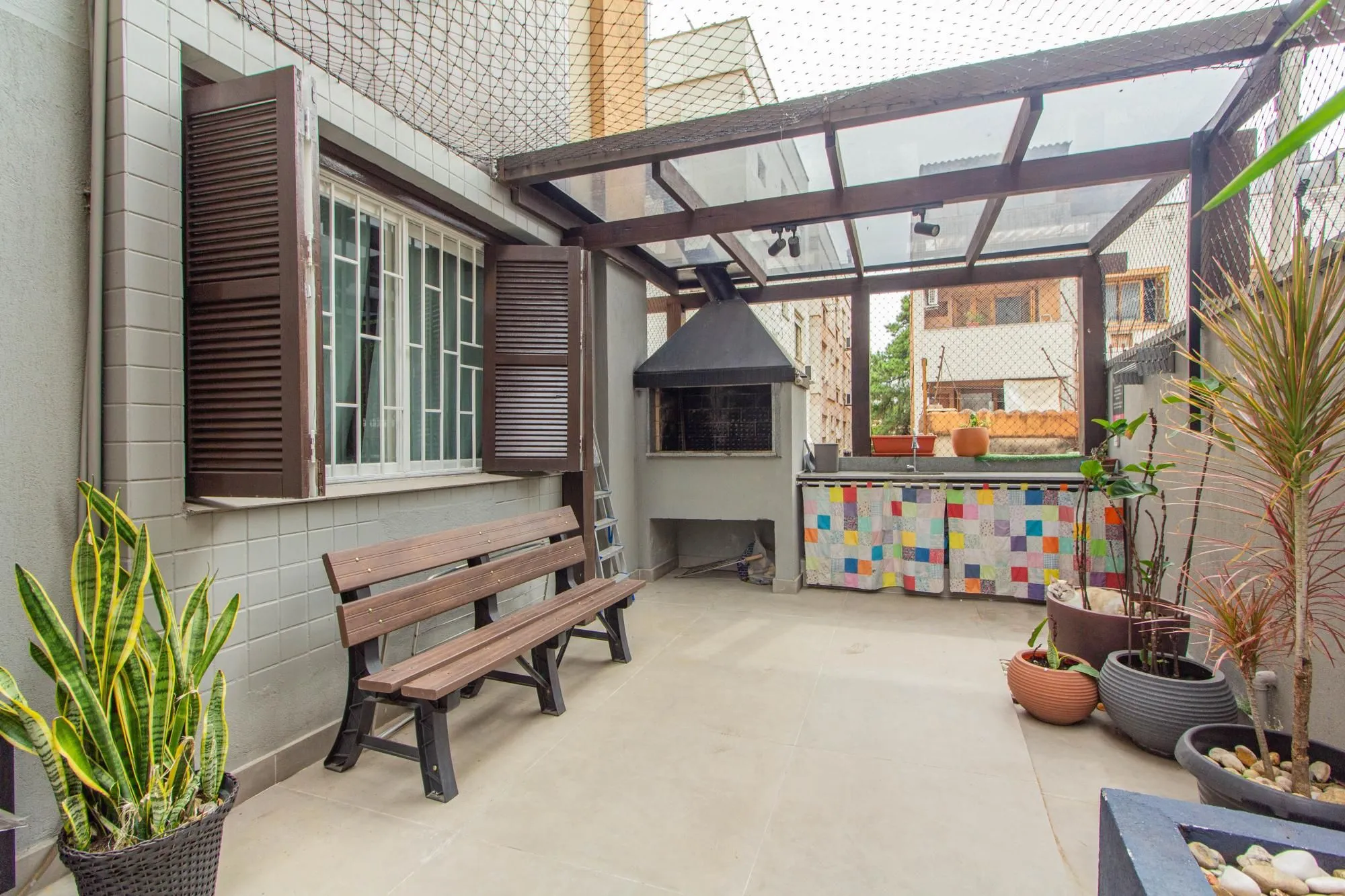 Apartamento Garden, 2 dormitórios no bairro Petrópolis em Porto Alegre para Comprar