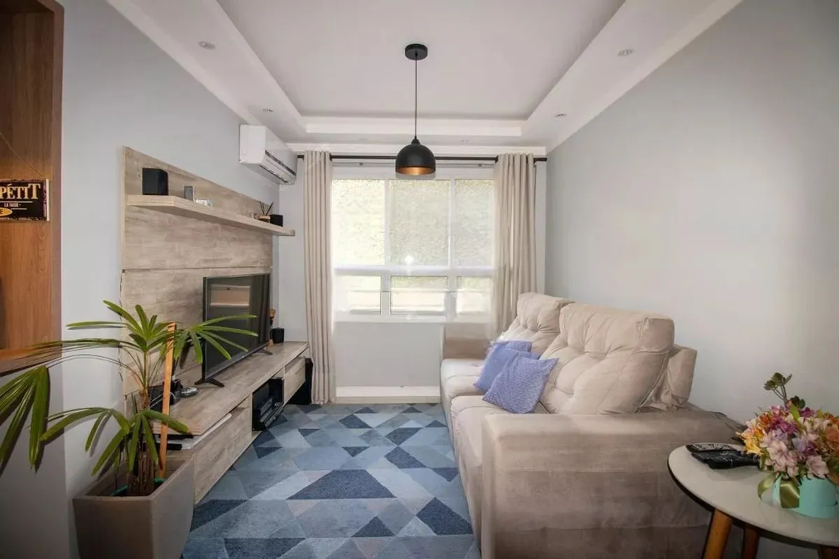 Apartamento à venda com 55m², 2 quartos, 1 vaga no bairro Jardim Carvalho em Porto Alegre