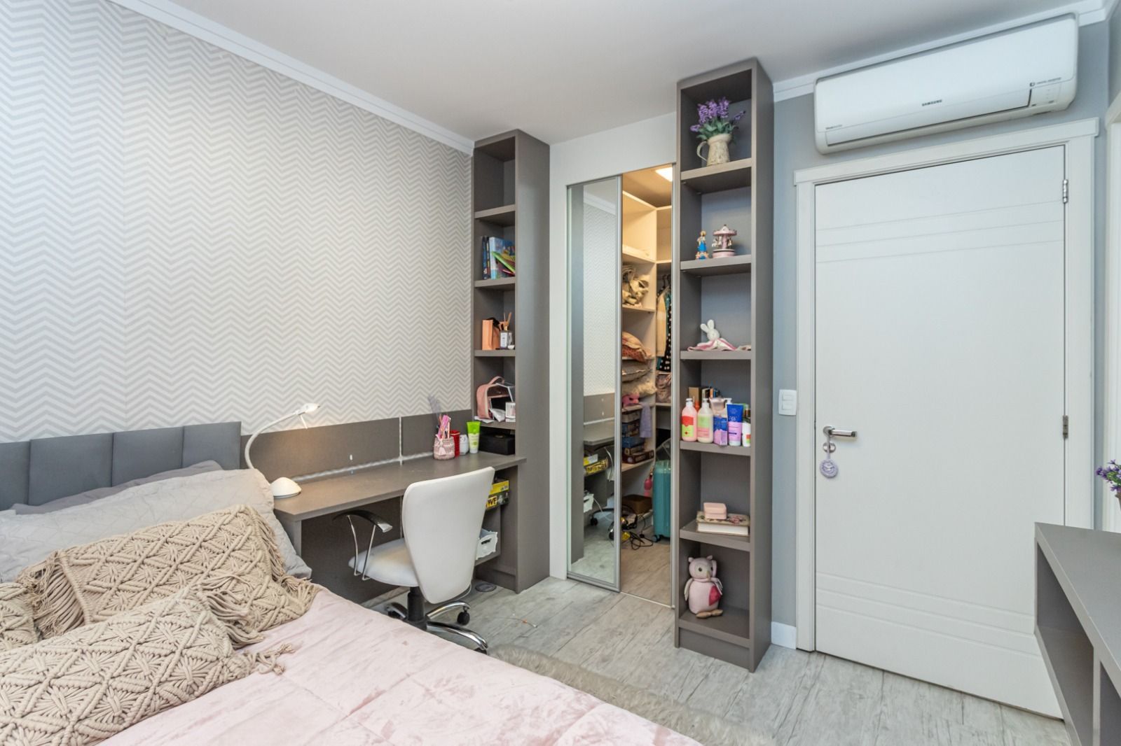 Casa de Condomínio à venda com 4 quartos, 196m² - Foto 13