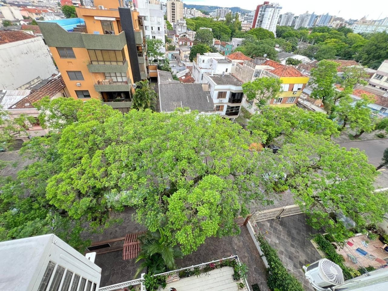 Apartamento à venda com 2 quartos, 67m² - Foto 28