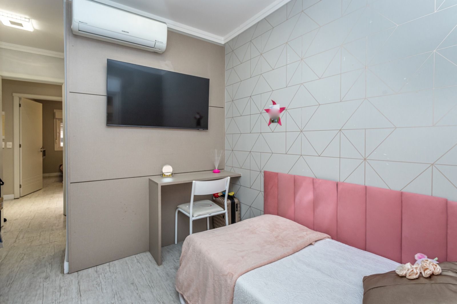 Casa de Condomínio à venda com 4 quartos, 196m² - Foto 7