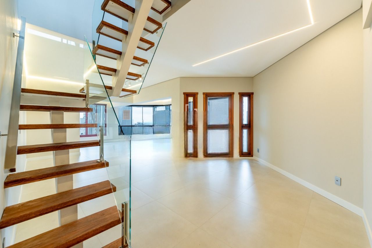 Cobertura, 3 quartos, 337 m² - Foto 1