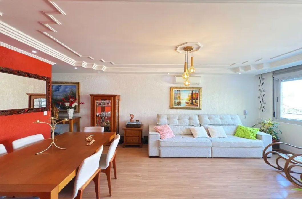 Apartamento com 110m², 3 dormitórios no bairro Menino Deus em Porto Alegre para Comprar