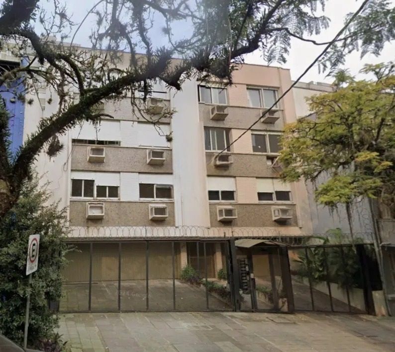 Apartamento com 104m², 3 dormitórios no bairro Rio Branco em Porto Alegre para Comprar