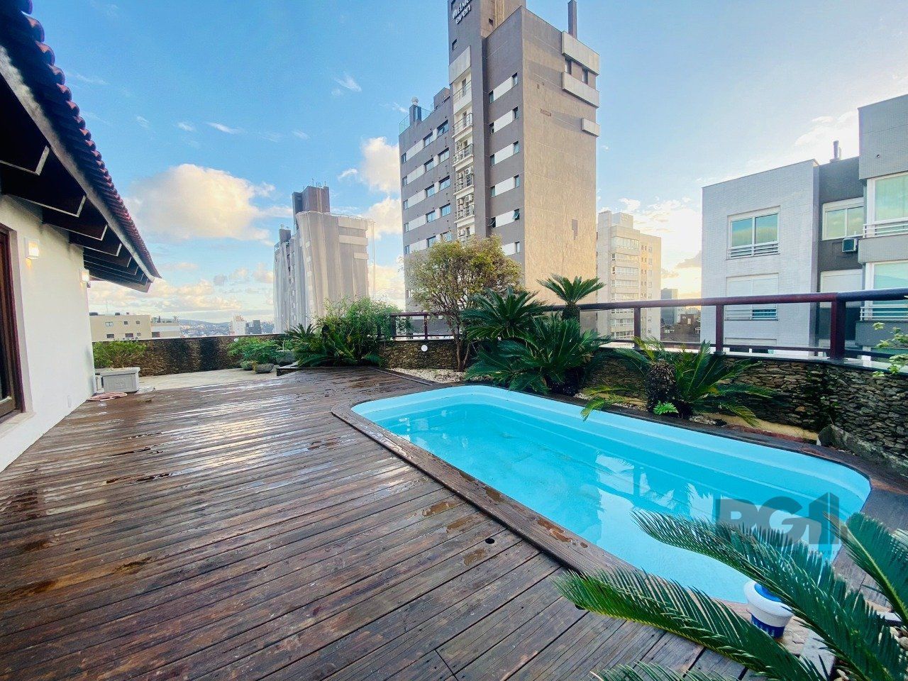 Cobertura, 3 quartos, 337 m² - Foto 2