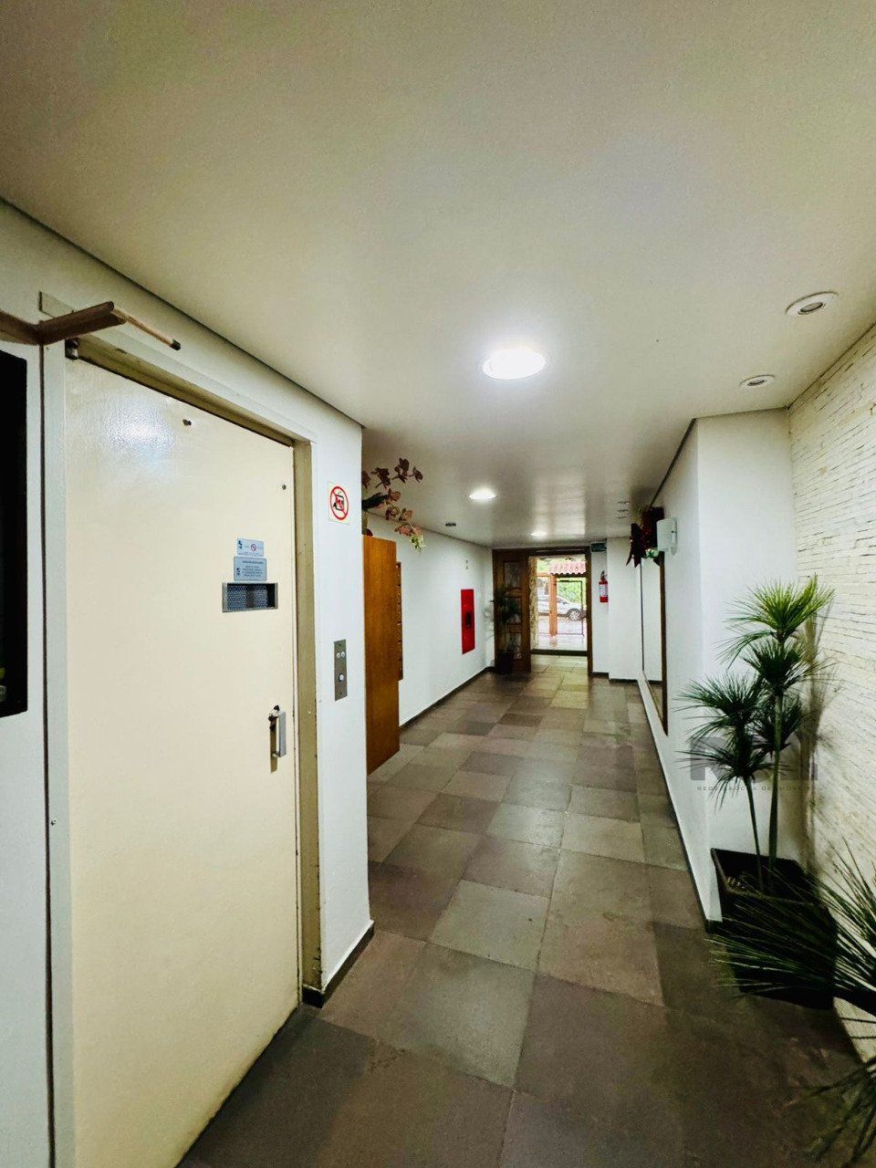 Apartamento à venda com 2 quartos, 67m² - Foto 24