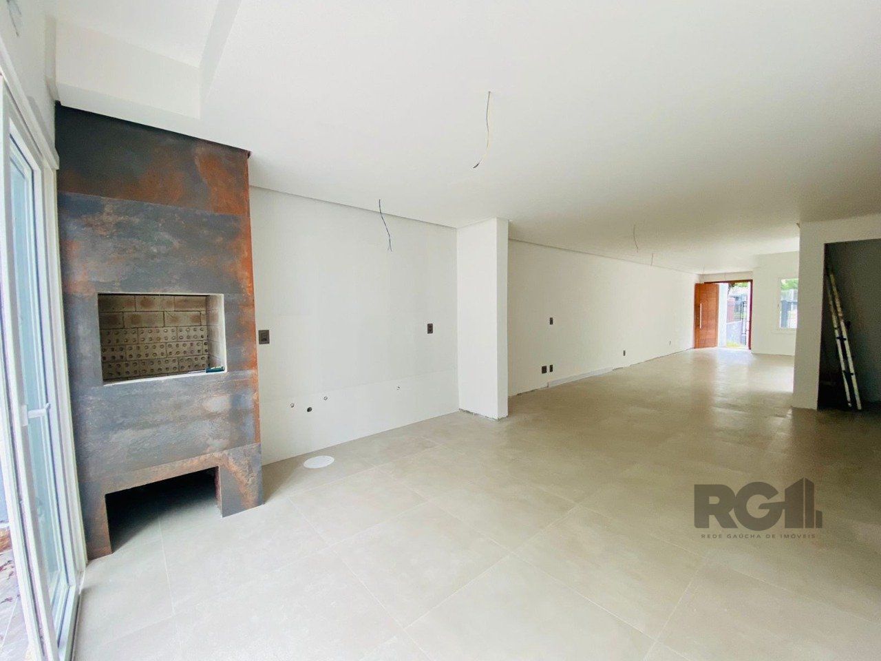 Casa à venda com 3 quartos, 202m² - Foto 7