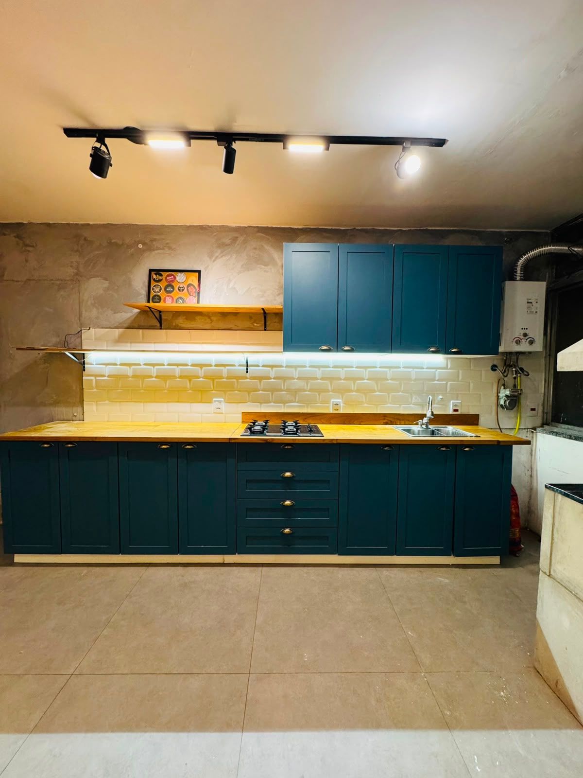 Apartamento reformado de 3 dormitórios com churrasqueira e vaga no Petrópolis — foto 2