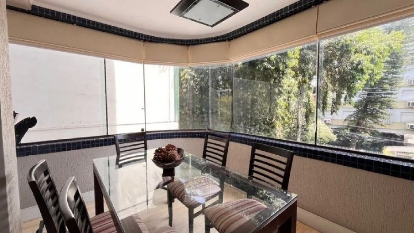 Apartamento de 2D, 2 banheiros, churrasqueira e vaga no Petrópolis — foto 4