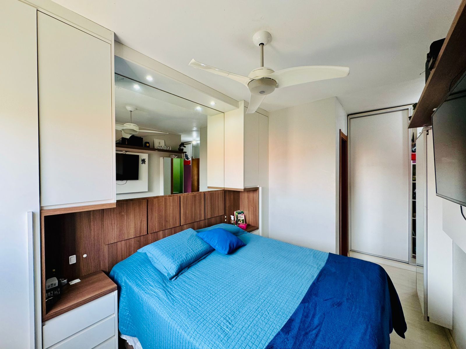 Apartamento à venda com 3 quartos, 72m² - Foto 26