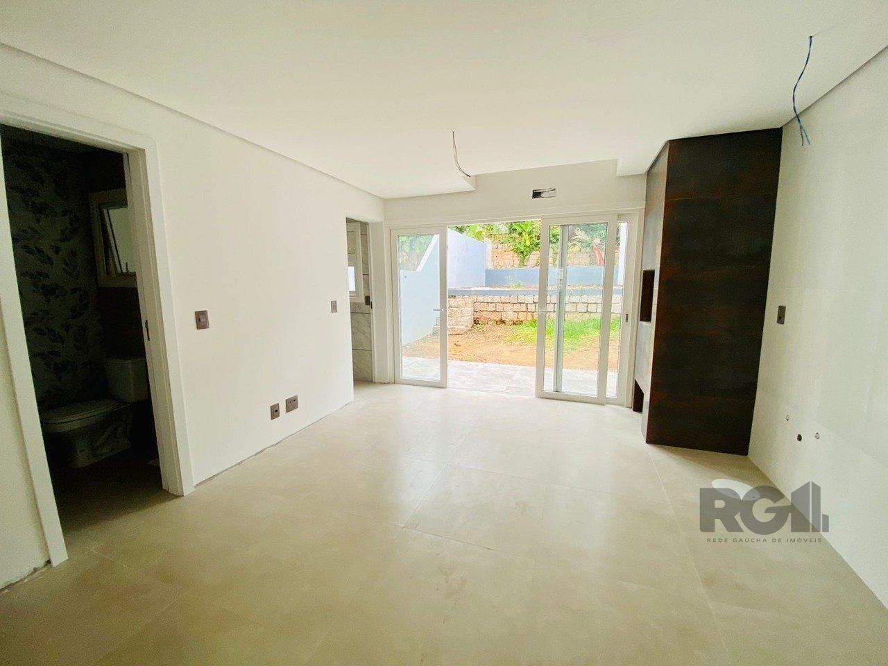 Casa à venda com 3 quartos, 202m² - Foto 5