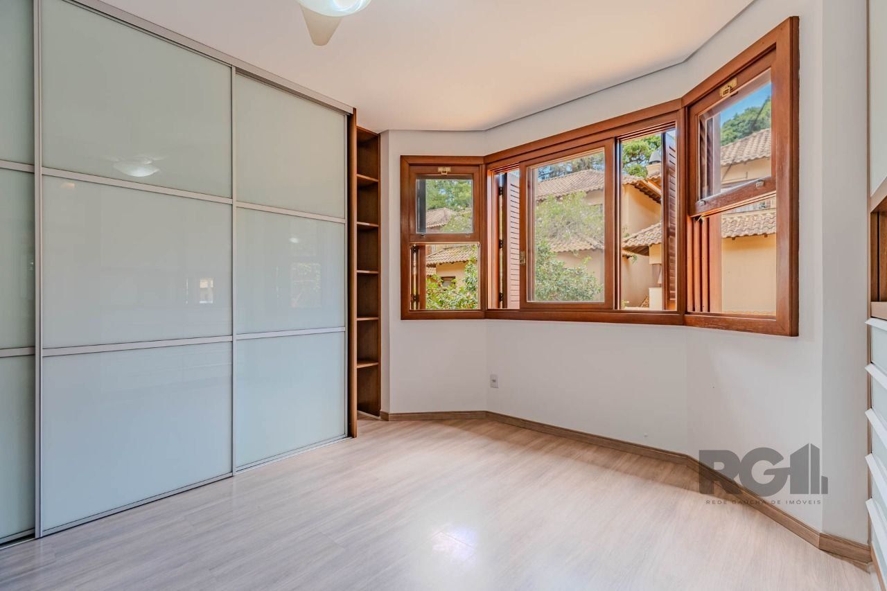 Casa de Condomínio à venda com 3 quartos, 295m² - Foto 20