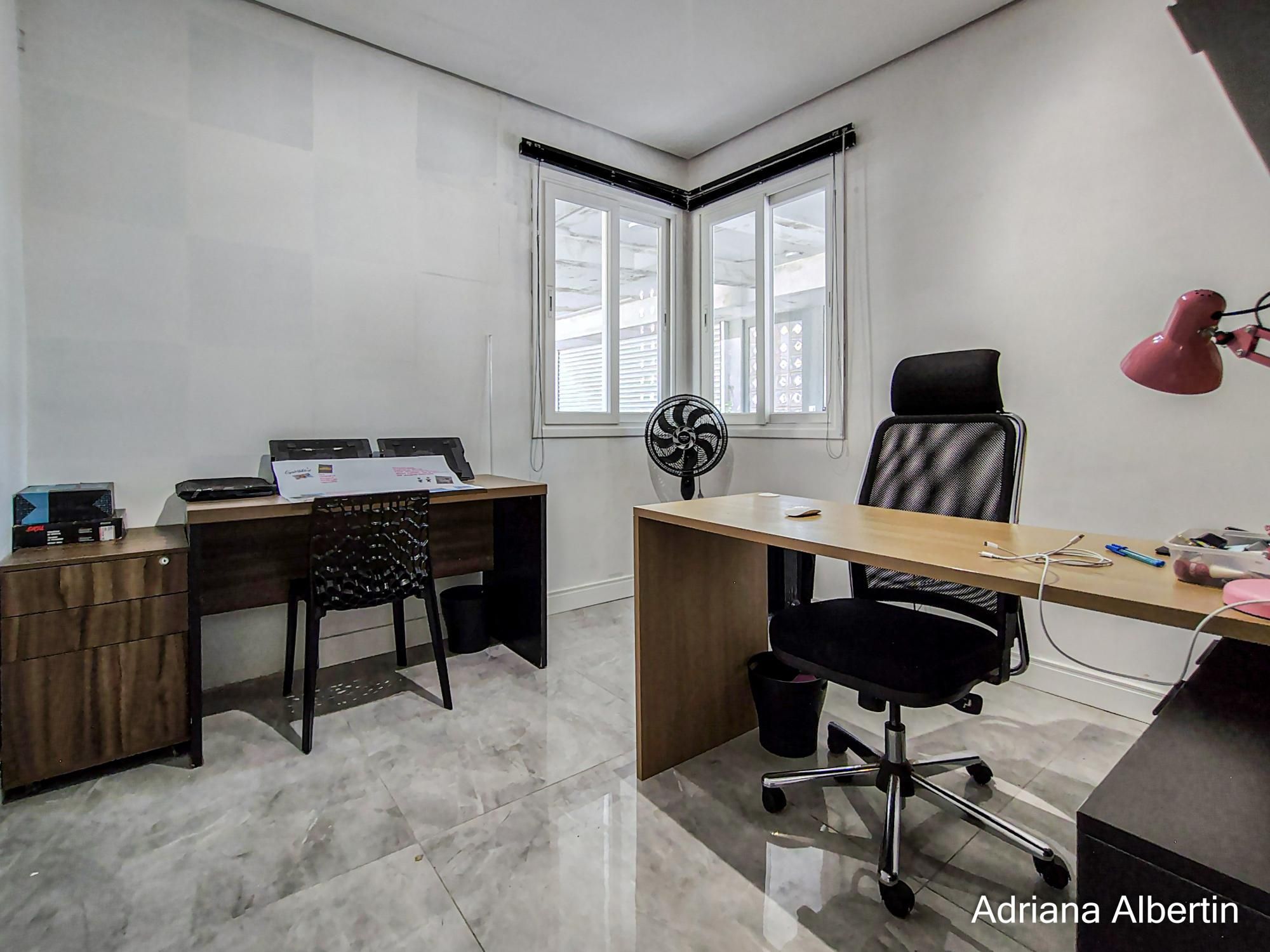 Casa à venda com 5 quartos, 280m² - Foto 15