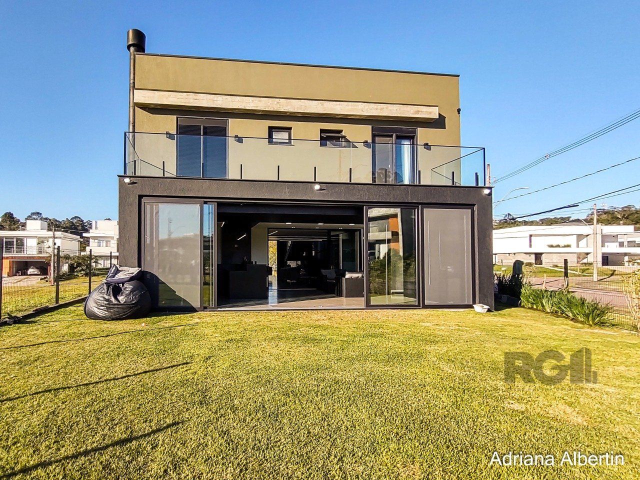 Casa de Condomínio à venda com 6 quartos, 441m² - Foto 17