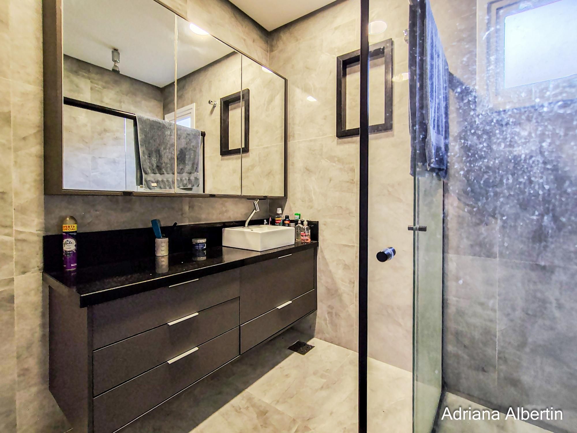 Casa à venda com 5 quartos, 280m² - Foto 25