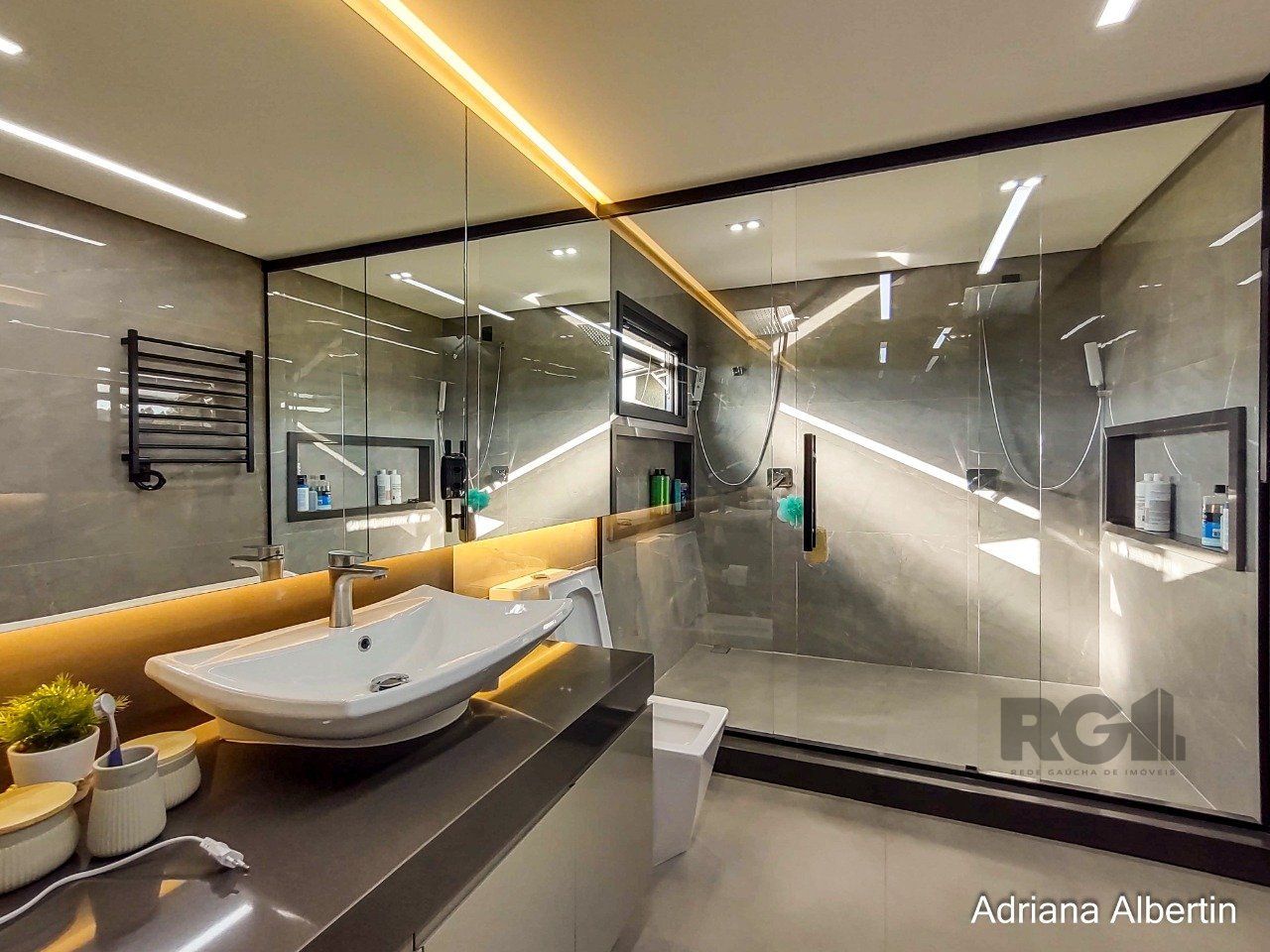Casa de Condomínio à venda com 6 quartos, 441m² - Foto 27