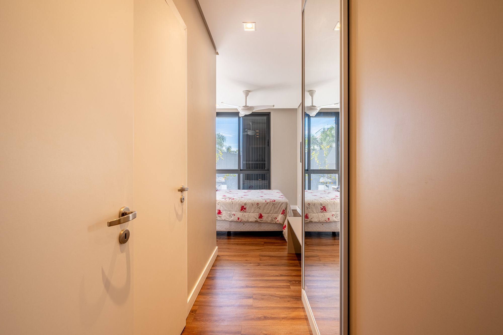 Casa de Condomínio à venda com 5 quartos, 412m² - Foto 51