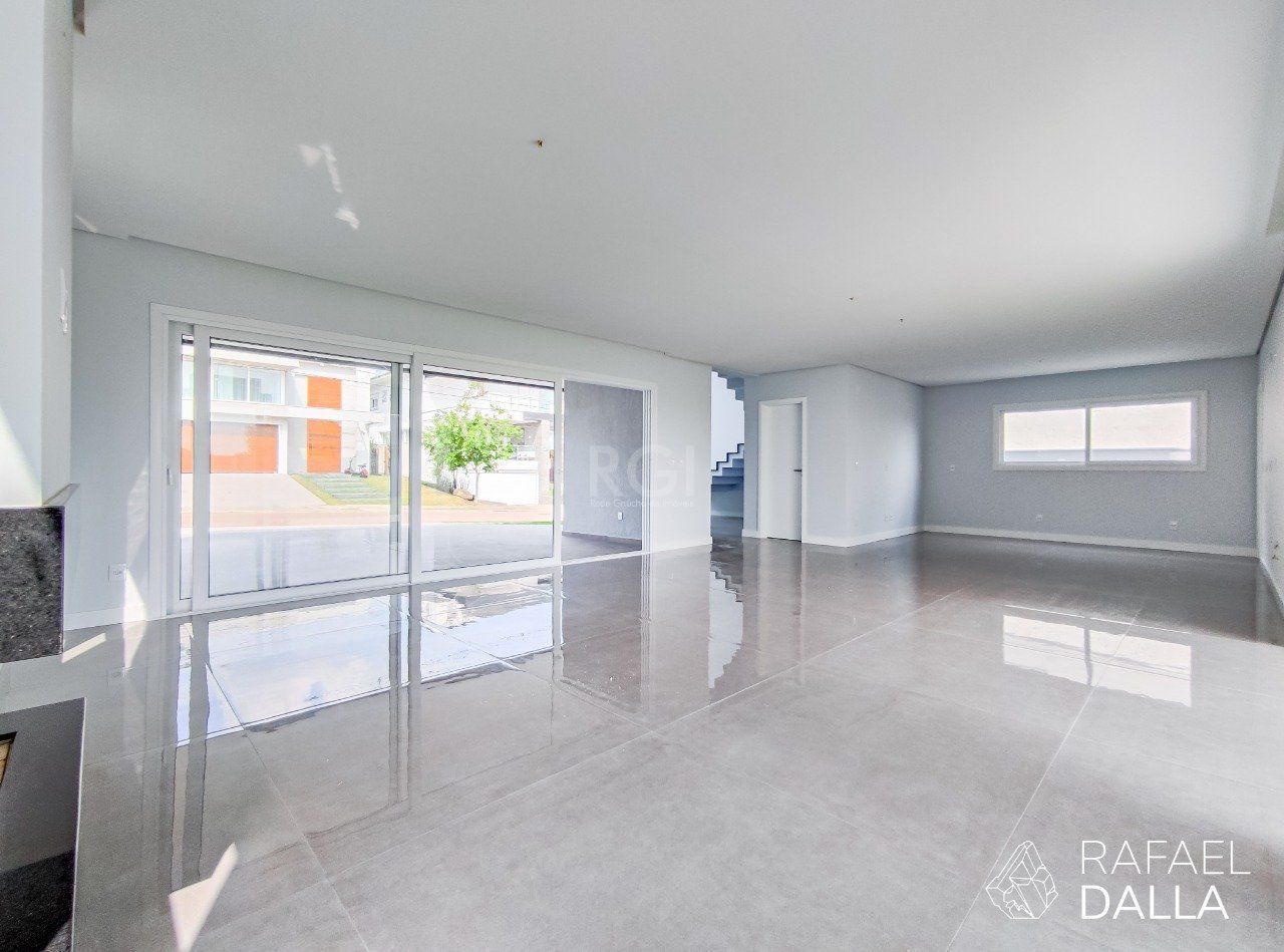 Casa de Condomínio à venda com 4 quartos, 293m² - Foto 6