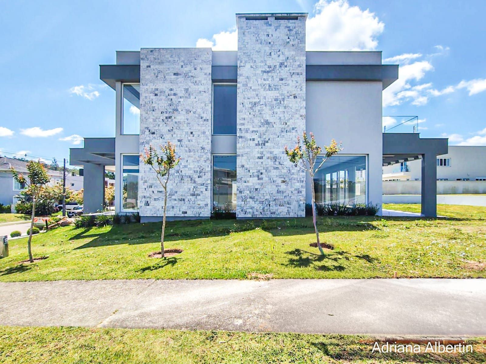 Casa Condominio 4 Dormitório(s) Bairro Alphaville